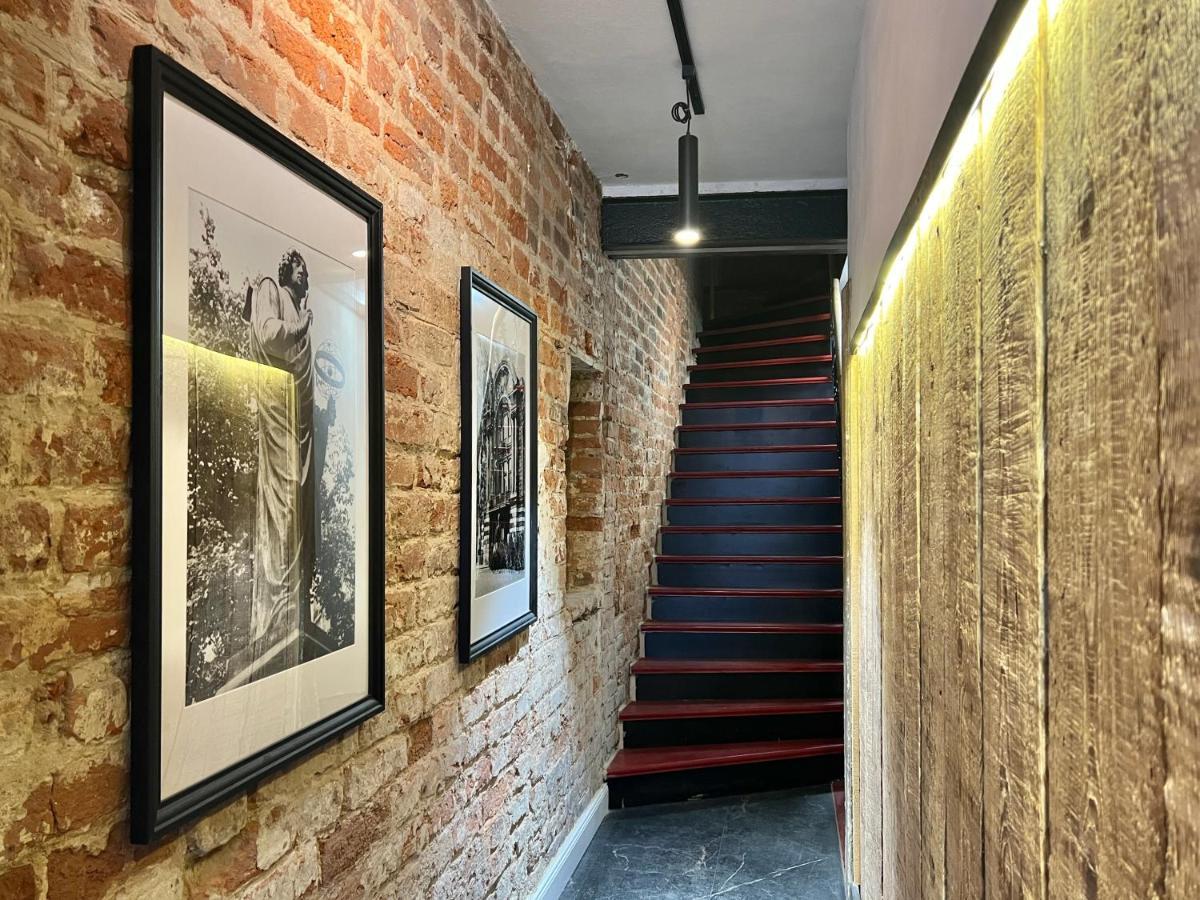 Pudrowy Apartament Old Town Design Stary Toruń エクステリア 写真